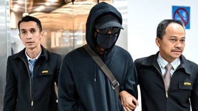 收贿2.3万窜改报告  警长涉包庇毒贩