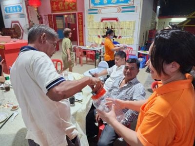 东:已签发:关丹华团联合会会长拿督蔡永祥指出,人工智能(AI)技术快速发展,带来许多便利及创新