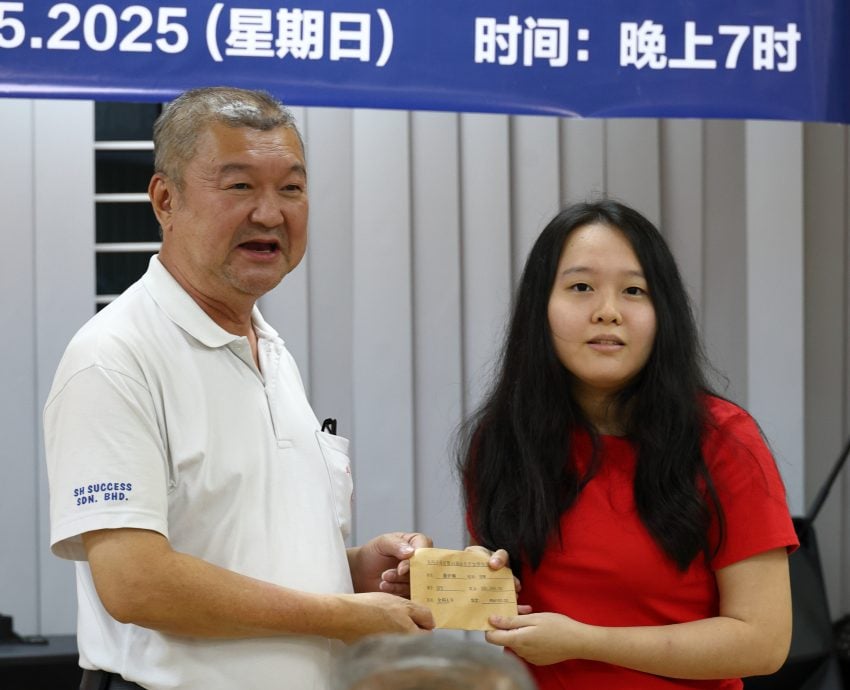关丹斗母宫会员大会