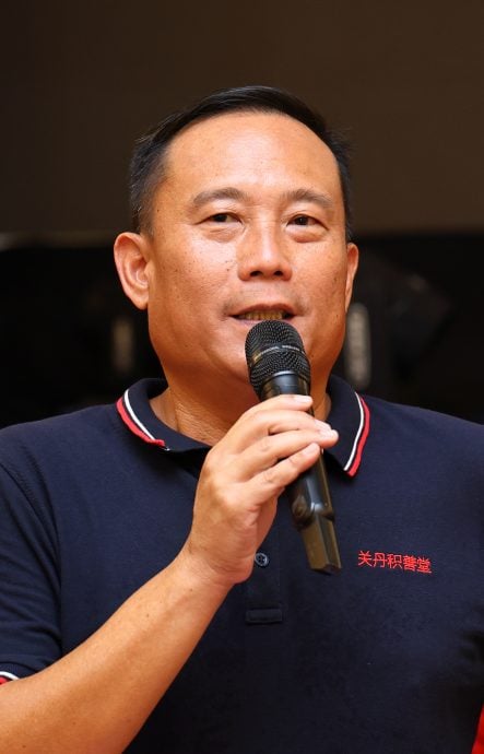 东:已签发:关丹税善堂主席蔡世才披露,该会发动的筹募装修基金已经突破30万令吉的筹款目标
