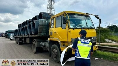 彭陆交局特别取缔行动  取缔运载钢卷的拖格罗里