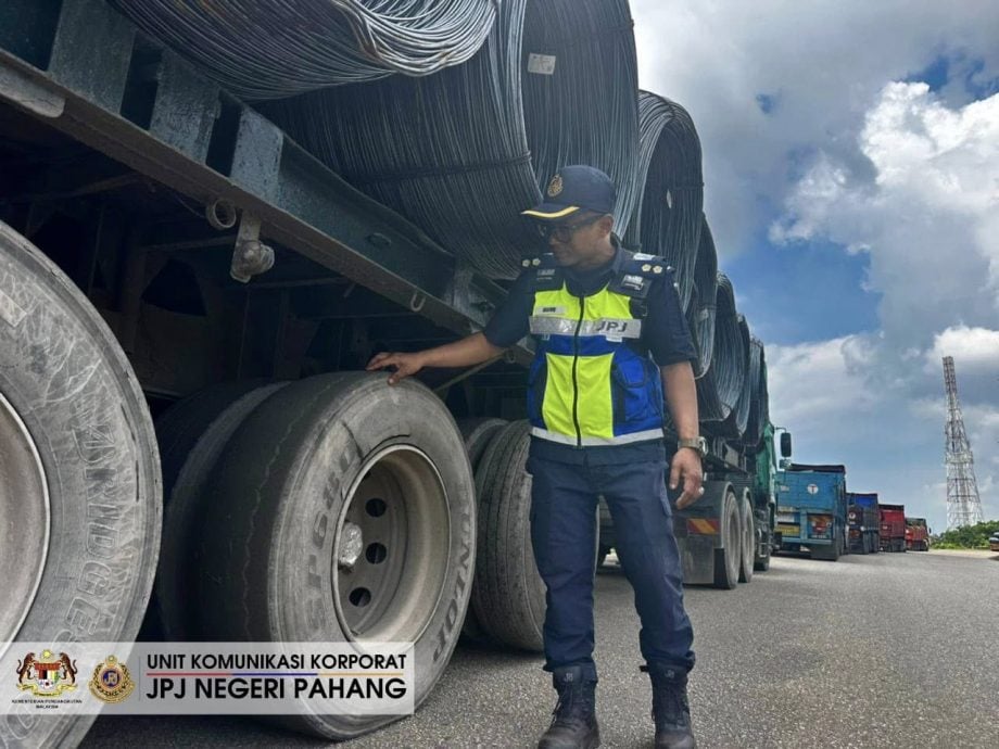 东:已签发:彭州陆路交通局展开特别取缔行动,取缔运载钢卷的拖格罗里