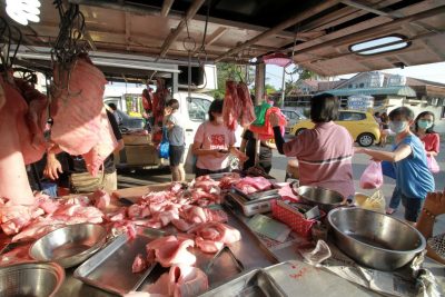 东:已签发:猪肉相关业者支持生猪肉设置顶价的建议