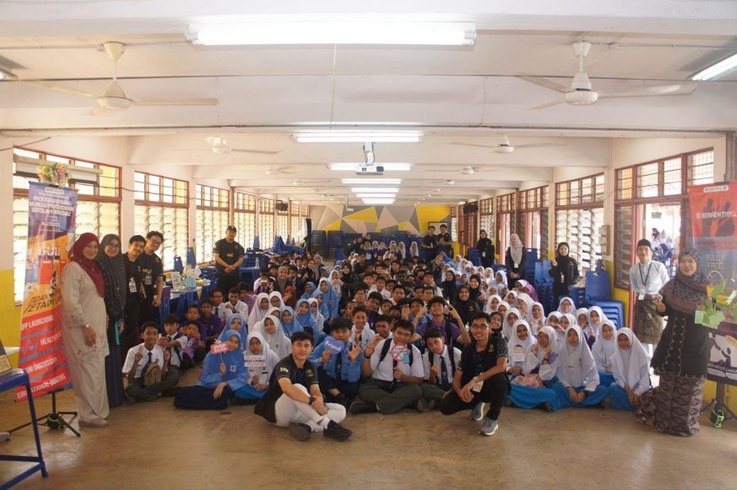 东:已签发:马来西亚国际伊斯兰大学(IIUM)与英迪拉马哥打第二国中携手合作,通过健康教育项目应对青少年遭欺凌问题