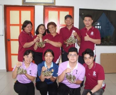 东:(已签发)双溪兰村委会主办裹粽争霸赛,希望年轻人学习包裹粽子