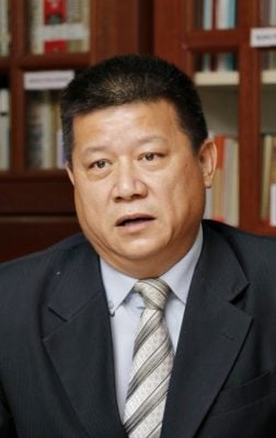 沈春祥驳私利说法：增设华人村长为民谋利