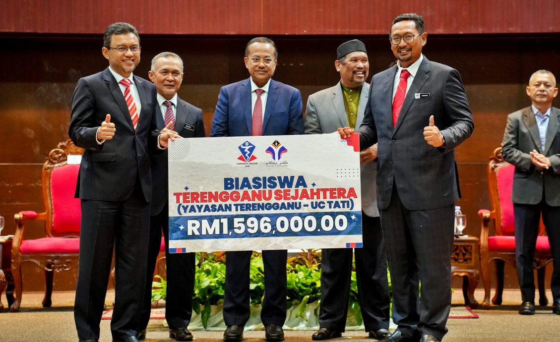登嘉楼州政府通过“和谐登嘉楼奖学金”(Biasiswa Terengganu Sejahtera)拨款159万令吉,协助有潜力但面临经济困难的学生继续在州政府全资拥有的登嘉楼技术大学学院(UC TATI)深造。