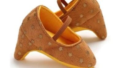 中国出现“婴儿高跟鞋”　形似裹小脚“三寸金莲”