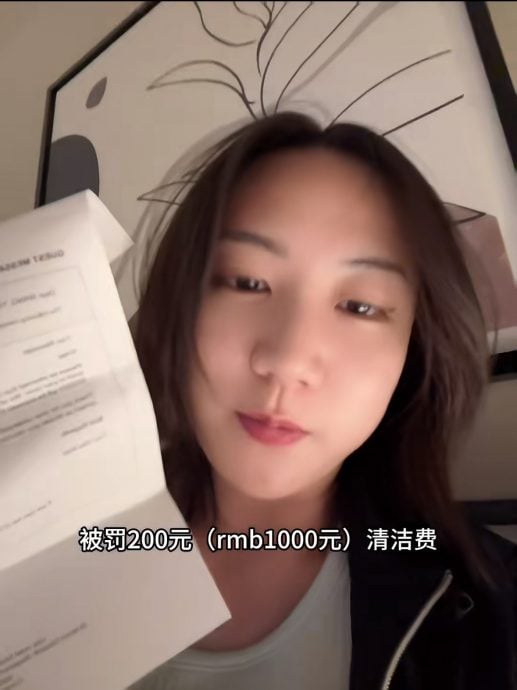 中国女游客:在狮城酒店吃榴梿 被收200新币清洁费
