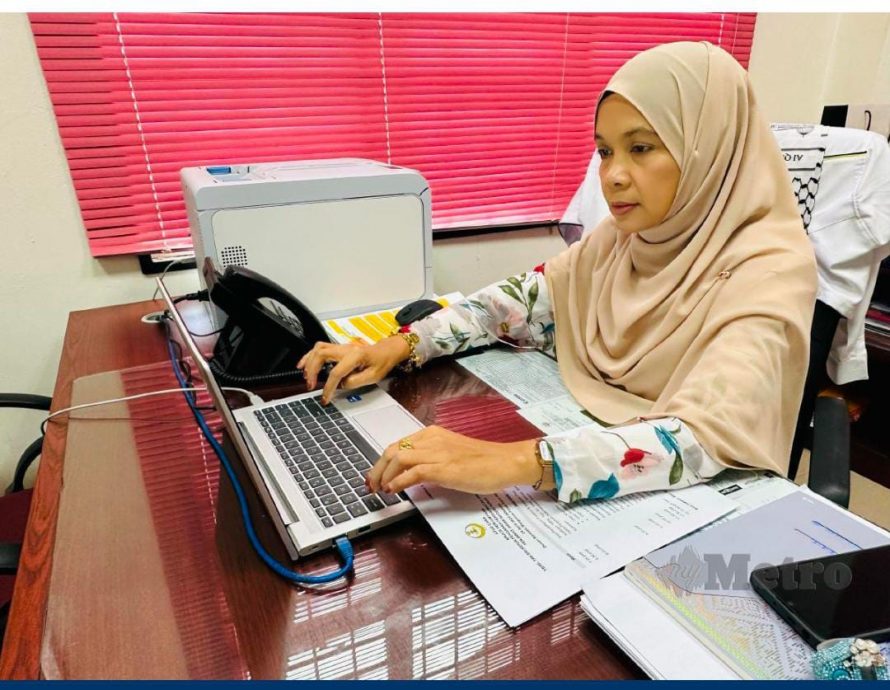 从不敢开口到站上王宫舞台 她用26年成为“王室司仪”