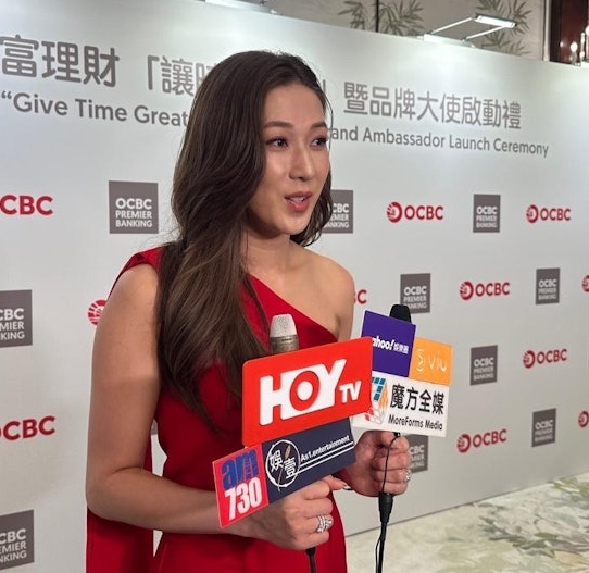 伍允龙认爱小13岁李蔓莹 锺嘉欣:喜欢就行