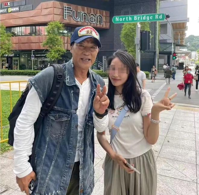 众星赴狮城朝圣女神卡卡 李心洁梁咏琪结伴当VIP