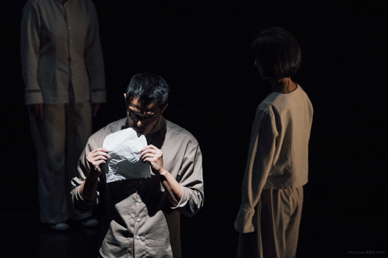 传统戏曲与当代剧场的对照思辨