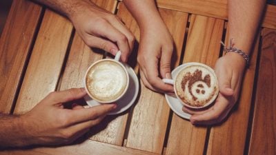 女子分手理由超奇葩！“他口沫横飞喷我一脸”