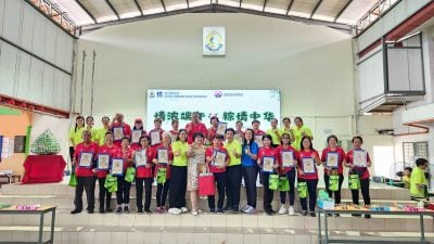 文丁中华小学端午节 裹粽活动传承传统之美
