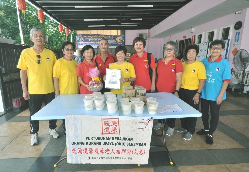 供星洲网:森太极气功十八式义卖520粒爱心粽,为社会送暖