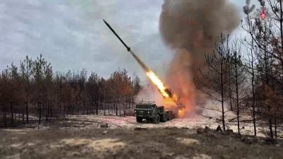 俄乌和谈前夕再爆128场战斗　无人机袭基辅