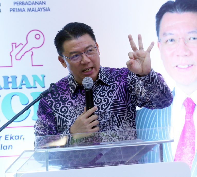 全国/倪可敏：明年1月起 商场需设回收设施