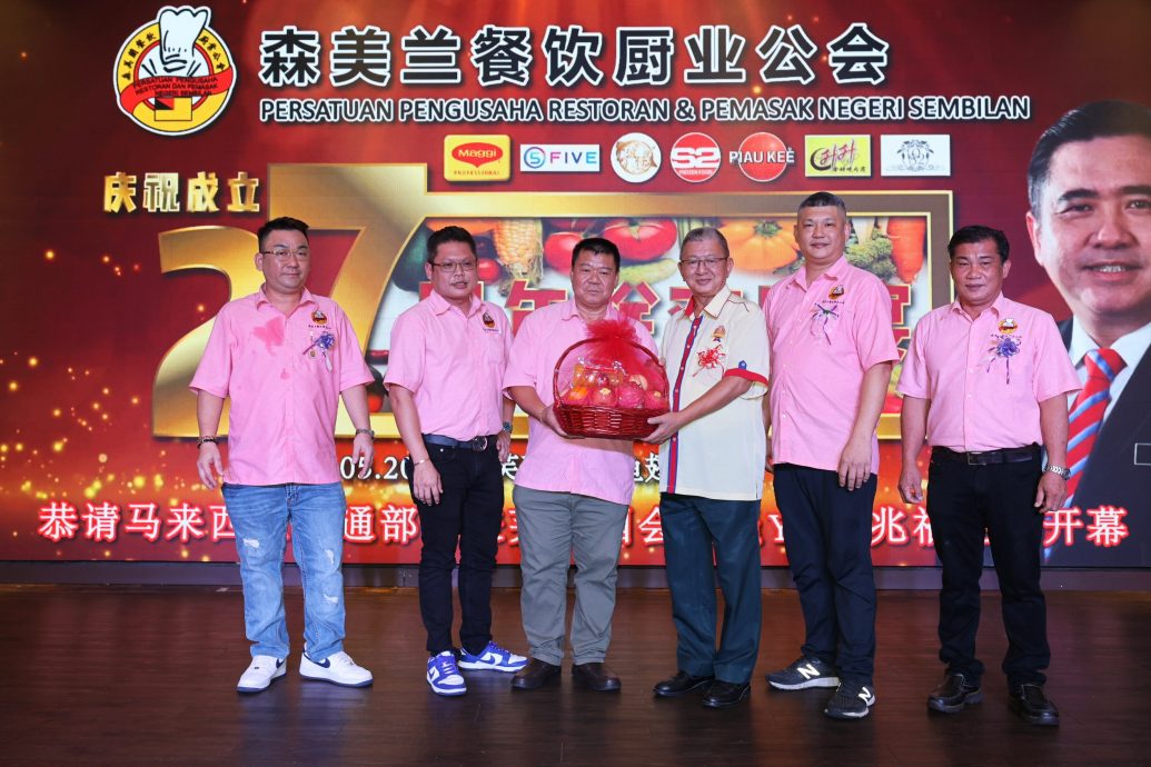 全国版/避免掀餐饮业倒闭潮,黄守群吁提高电子发票门槛至50万