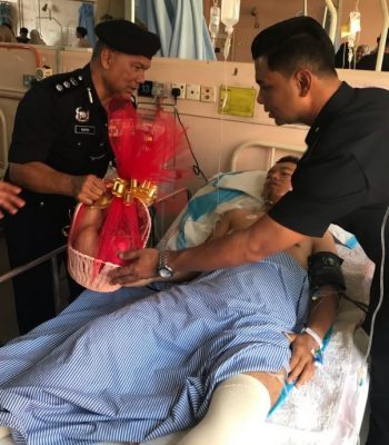 全国版／FRU罗里车祸 / 7伤者安顺留医 3仍昏迷伤重