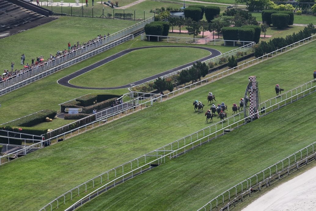 全国:槟马会解散最后一跑 民涌入见证历史