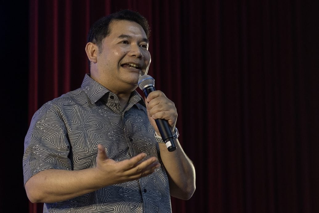 全国:(已签发)拉菲兹指控努鲁依莎试图抹去历史,否认他在2018年全国大选席位谈判中的作用,阻止了土团党“吞噬”该党议席的功劳。