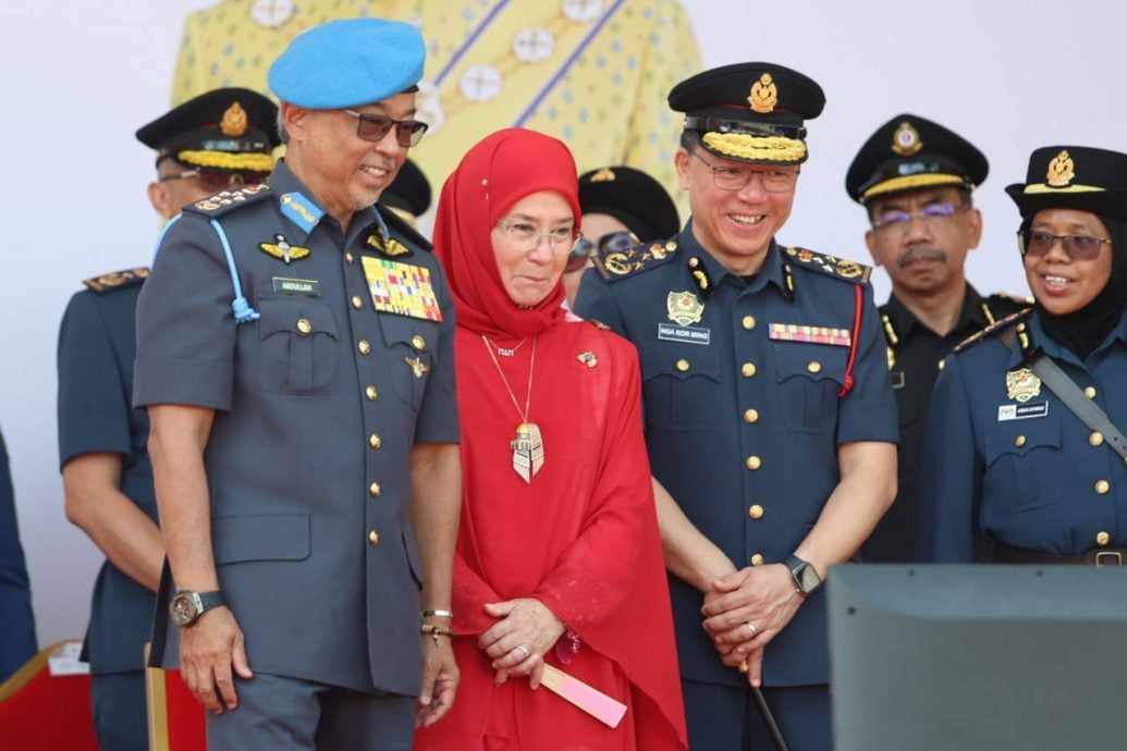 全:房屋及地方政府部长倪可敏披露,《消防服务法令》修正案将全面优化我国消防系统的管理架构,同时赞扬大马消防与拯救员展现的专业能力与人道精神