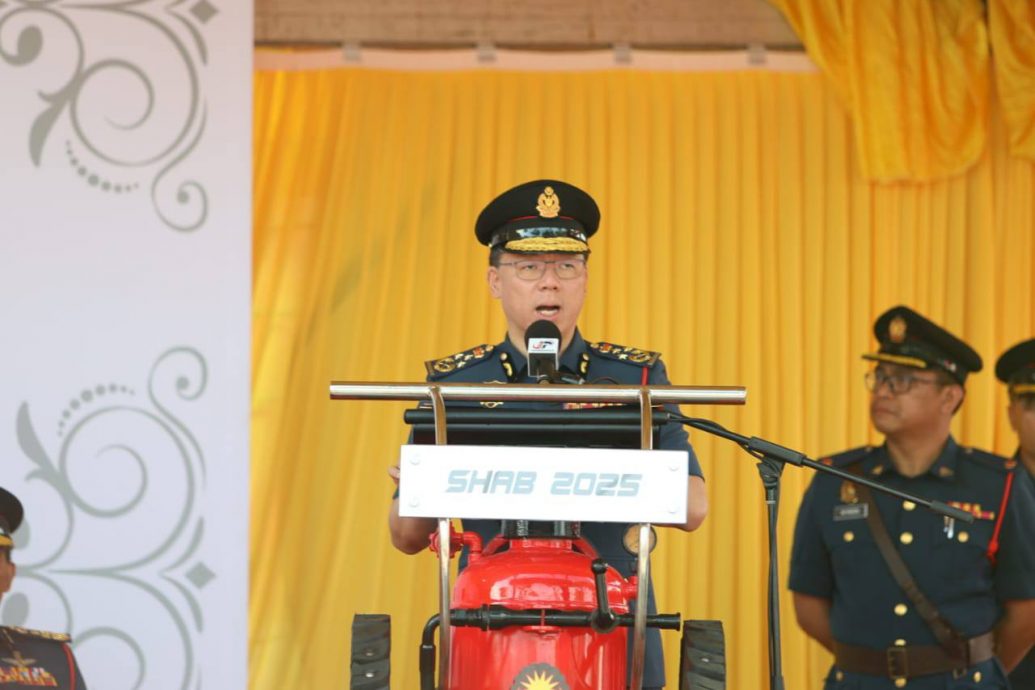 全:房屋及地方政府部长倪可敏披露,《消防服务法令》修正案将全面优化我国消防系统的管理架构,同时赞扬大马消防与拯救员展现的专业能力与人道精神