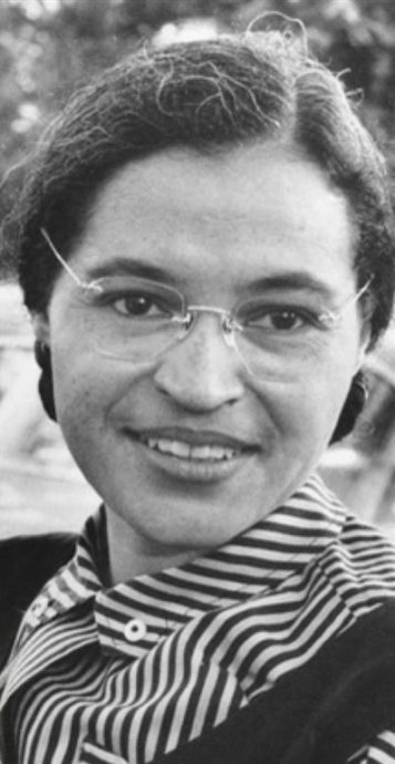 内裤印民权运动之母挨轰 Lisa辣登Met Gala造型惹议