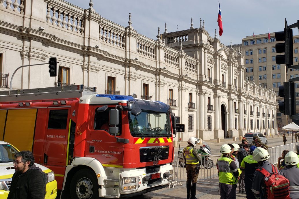 出现强烈煤气味 智利总统府等多栋建筑大规模疏散