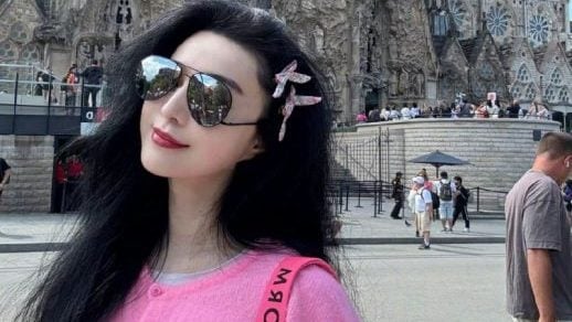 分手李晨6年 范冰冰突问“520，还过吗？”