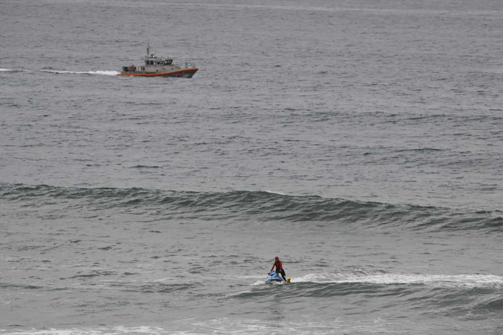 加州圣迭戈船只倾覆 至少3亡9失踪