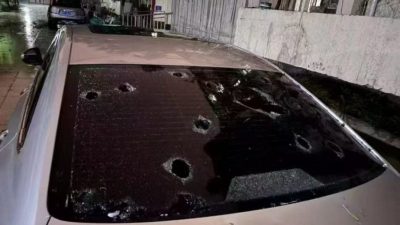 北京狂下冰雹 多处路段大塞车