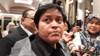 视频| 60岁太早退休？阿莎丽娜建议公仆延至65岁　称属个人立场