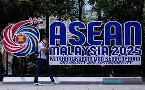 即时国内∕东盟峰会|东盟、海合会、中国 明举行三边峰会拟新合作策略