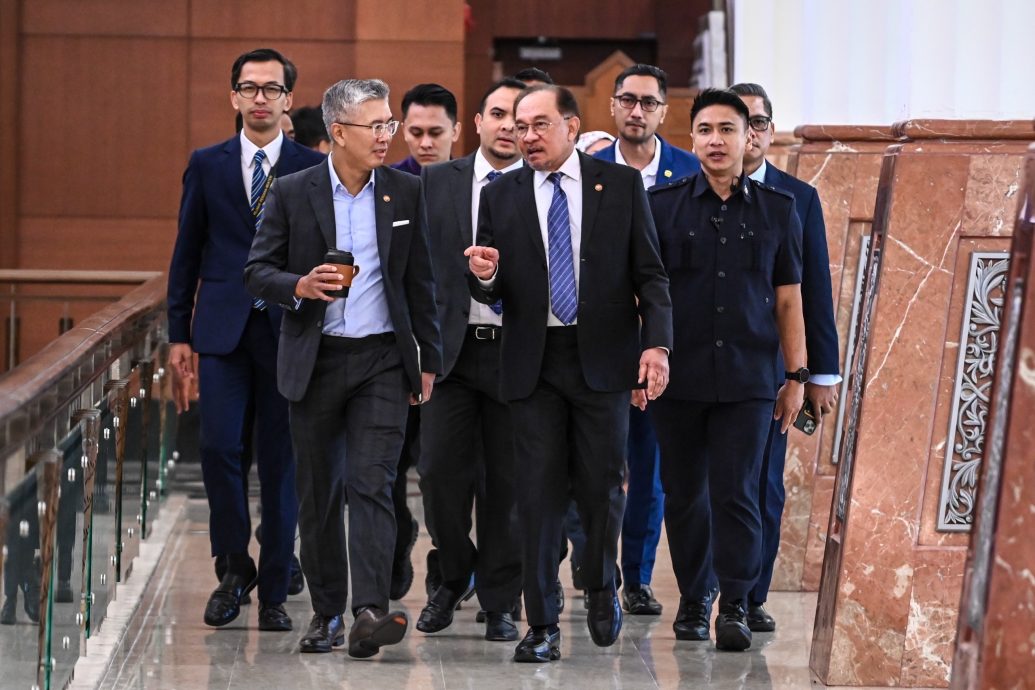 即时国内∕安华：美或调低对马24%关税 