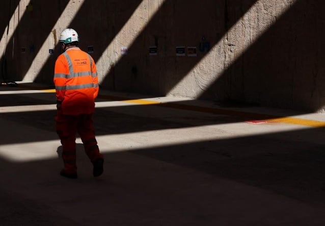 **即时国际**:地方选举承压 英国政府拟收紧移民政策