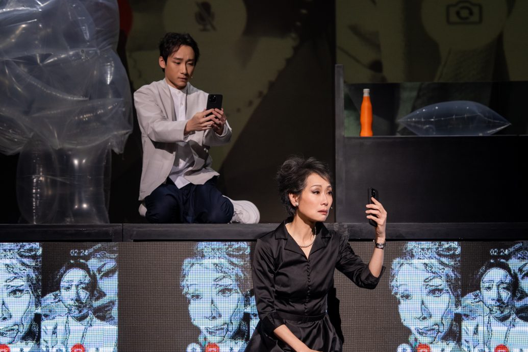 叶童黄德斌斗嘴飙演技 《唔讲得》狂抛金句