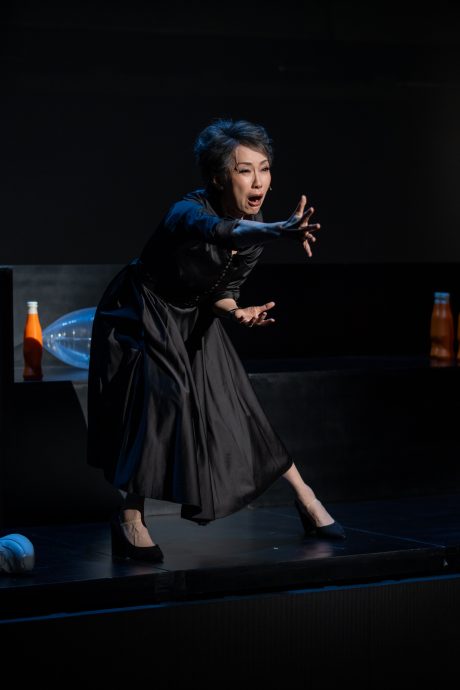 叶童黄德斌斗嘴飙演技 《唔讲得》狂抛金句