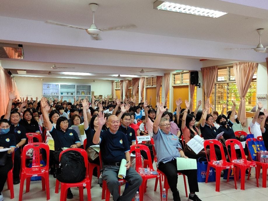 吉隆坡华校教师公会改选 韦玉文任新届主席