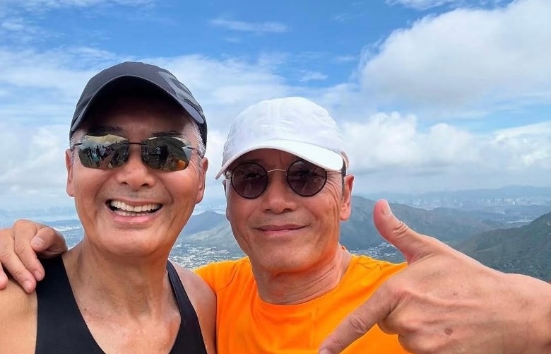 周润发跑步迎70大寿 苗侨伟蔡一智陪跑庆生