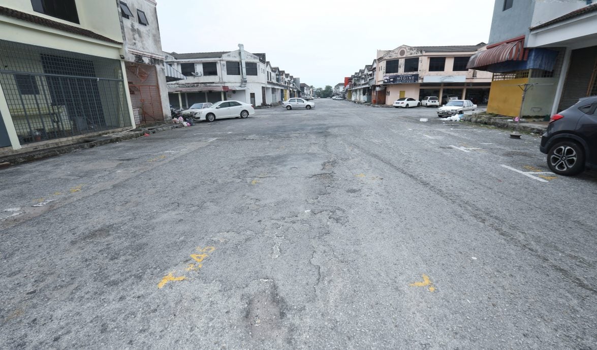 周锦欢:获房地部拨款 万里望23道路将重铺
