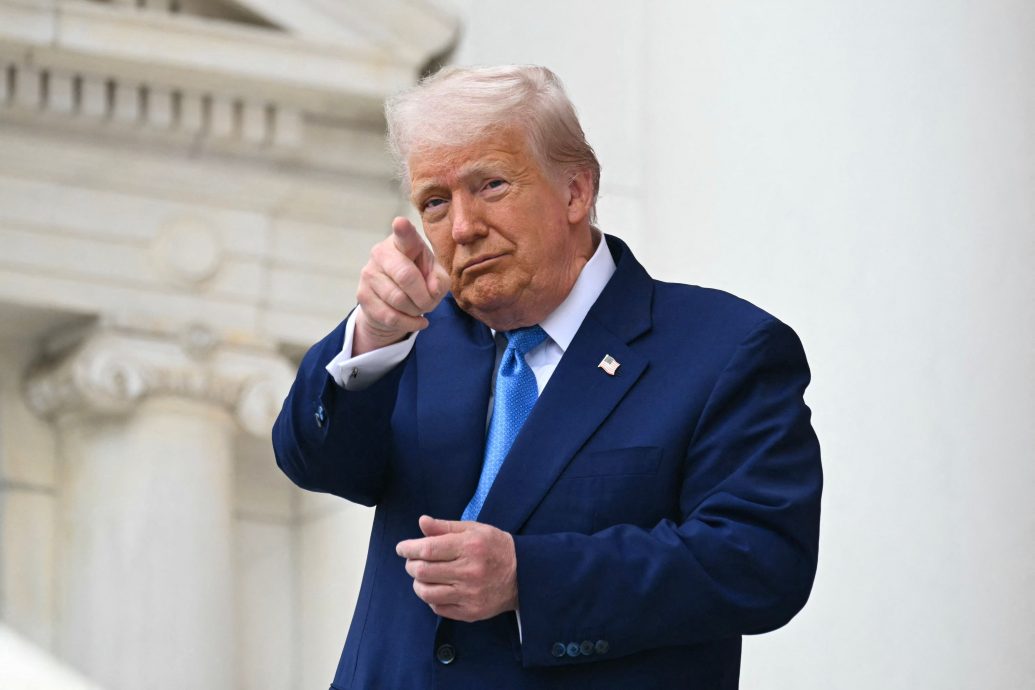 哈佛被禁收国际生｜特朗普再威胁 考虑抽走126亿 分配给全国职业学校