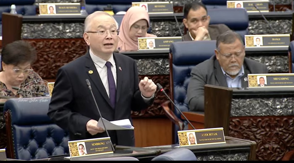 国会/美国关税夹击+中国波动冲击.魏家祥促政府延缓实施新税务.助中小企业喘息