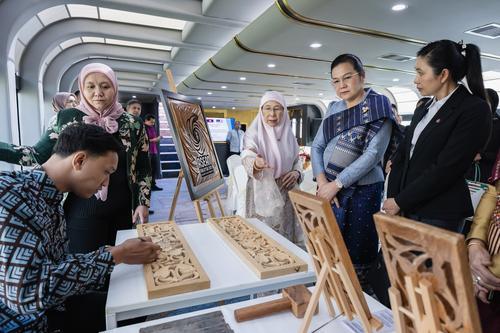 图与文／旺阿兹莎