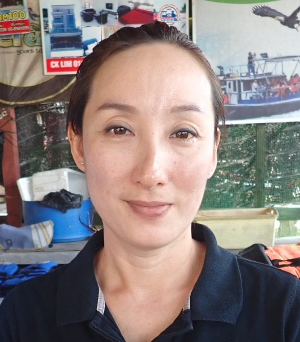 在屋后河流游泳 十八丁村民遭水獭咬伤