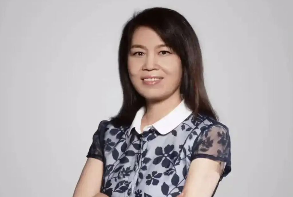 坐拥400亿身家!中国西北大学59岁女副校长背景成话题