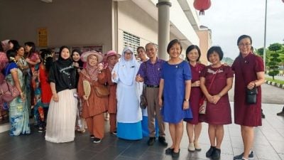 培南华中教师节绽放特色 “今天我们是双胞胎”