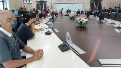 处理资源回收无执照 关丹慈济环保站接罚单