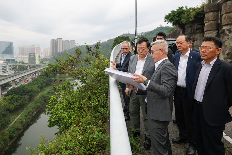  夏宝龙：“下跪”求饶必为中国人民所不齿